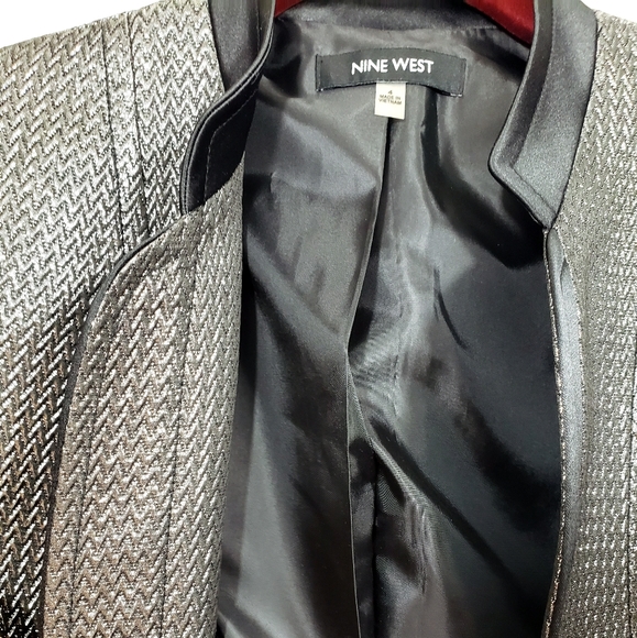 NINE WEST - METALLIC BLAZER SIZE 4 - Picture 6 of 7